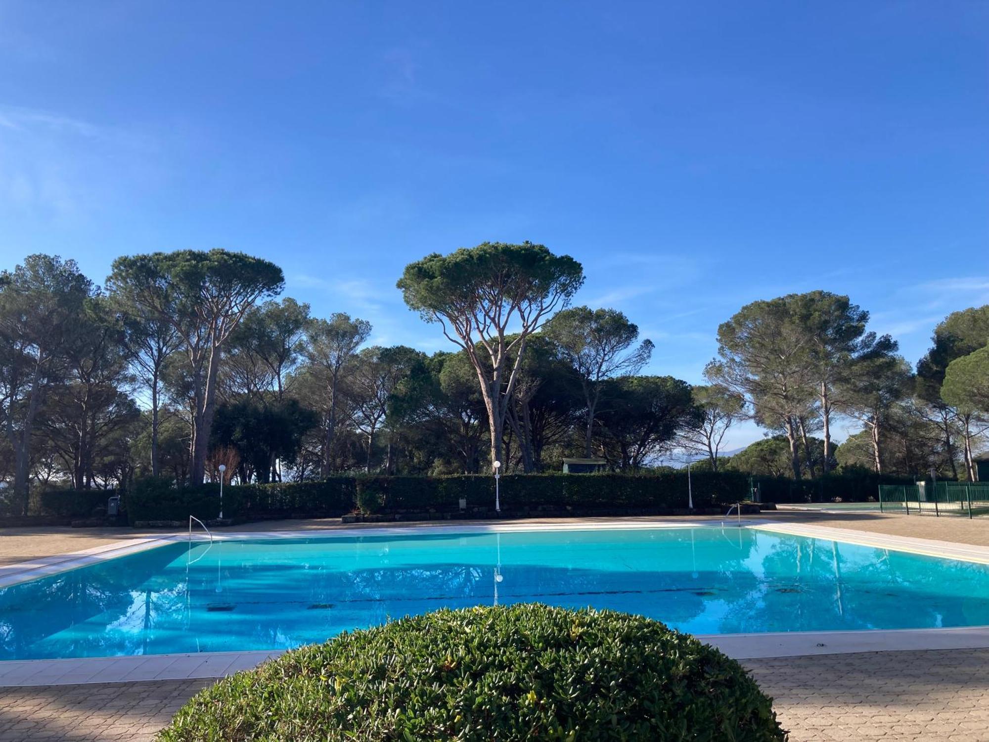 Charmant 2 Pieces Au Coeur Des Golfs De Saint Raphael Exteriér fotografie