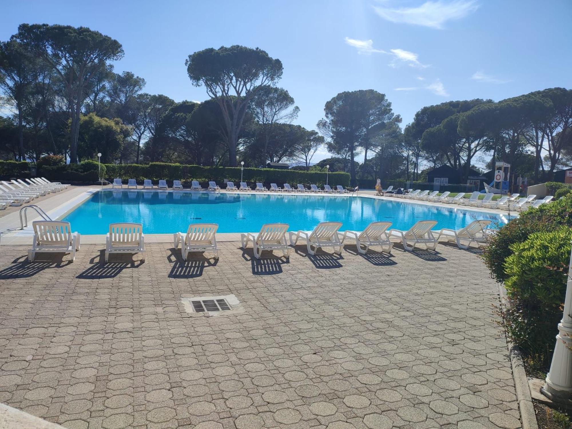 Charmant 2 Pieces Au Coeur Des Golfs De Saint Raphael Exteriér fotografie